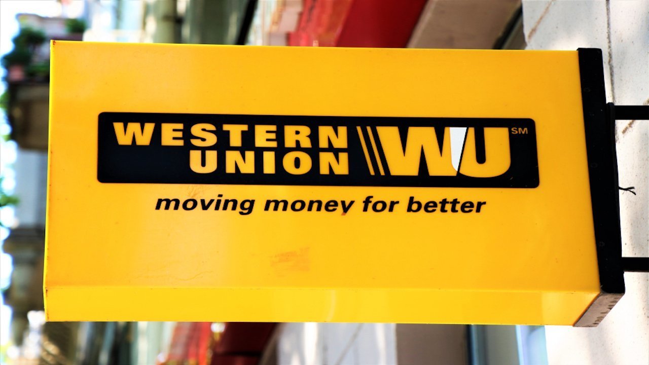 Western Union in Montreal - Canada